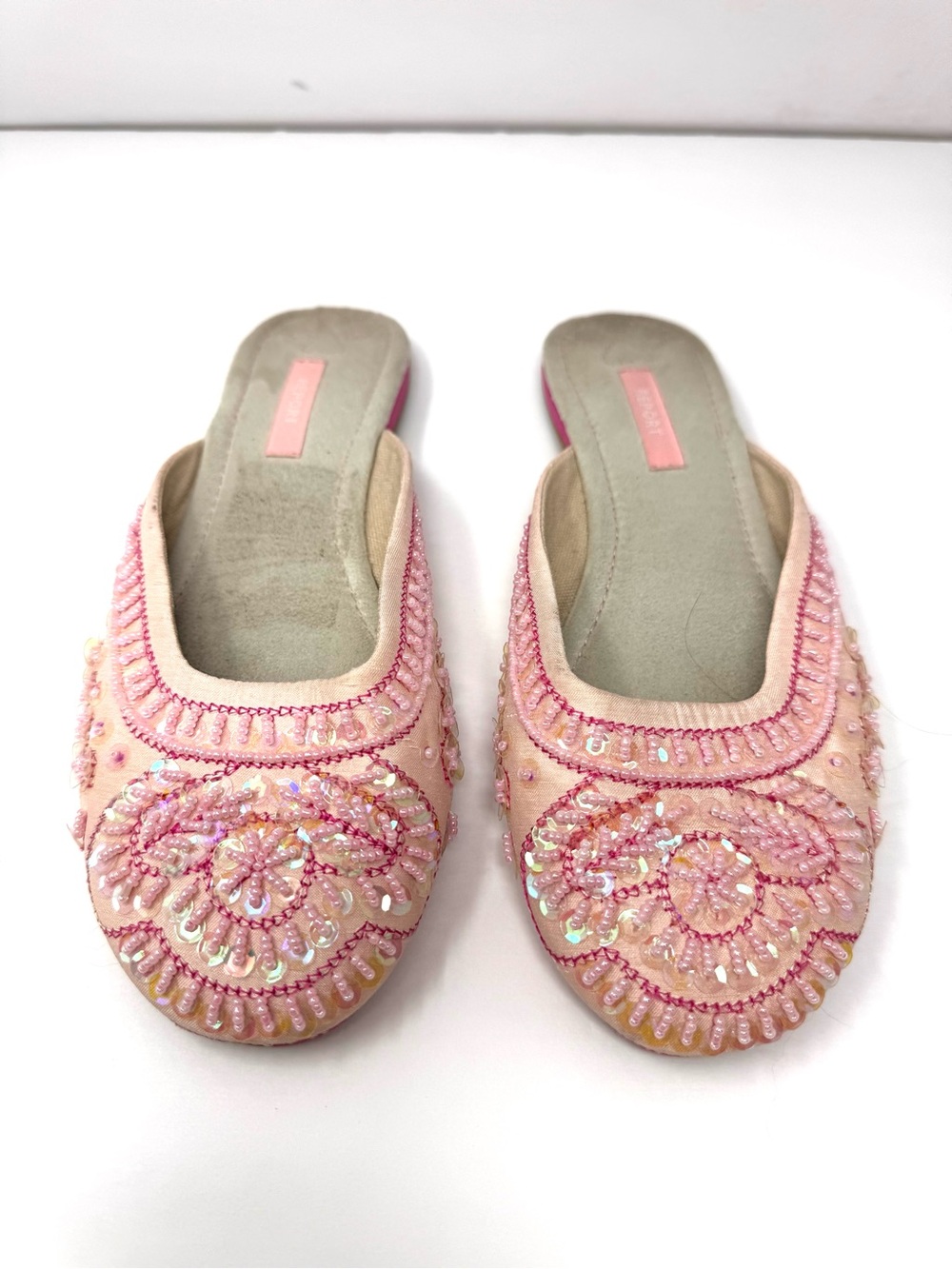REPORT bubble gum pink fabric/sequins/beading slides, unmarked size 9